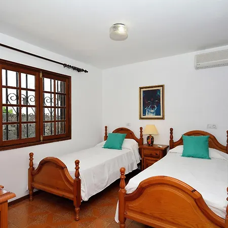 3br Beach House - Solarium Terrace Shower *