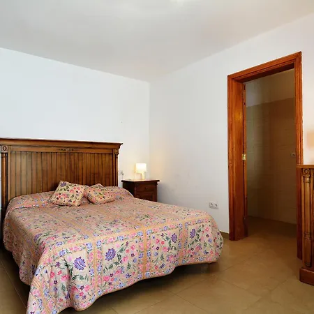 3br Beach House - Solarium Terrace Shower